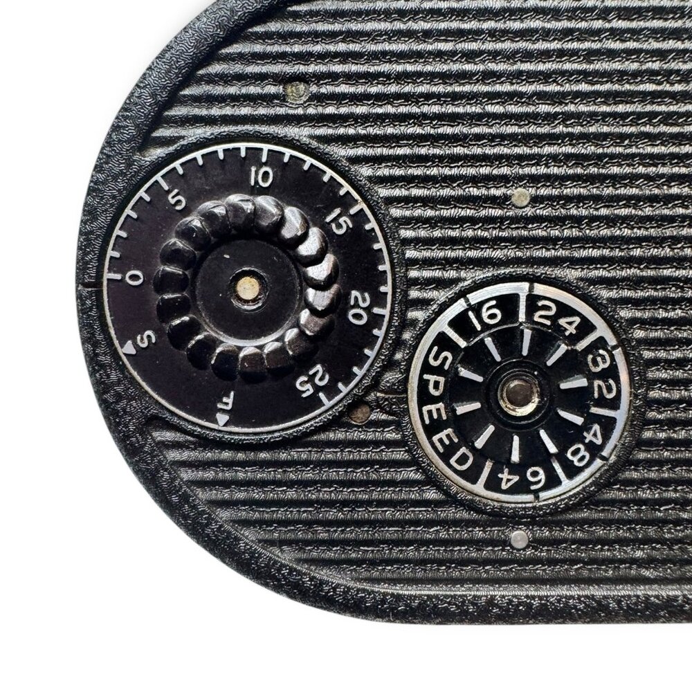 Bell & Howell 134 8mm Movie Camera w/ Case Mid-Century Wind-Up Film Camera - Picture 4 of 16